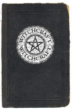 Witchcraft: A Beginners Guide to Witchcraft - Sophie Cornish