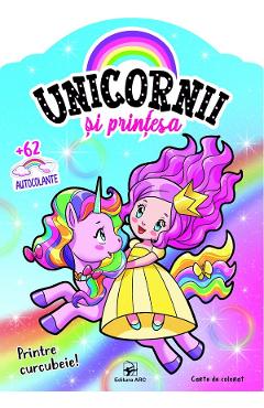 Printre curcubeie! Unicornii si printesa