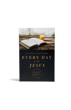 CSB Every Day with Jesus Daily Bible, Trade Paper Edition: Trade Paper Edition, Black Letter, 365 Days, One Year, Devotonals, Easy-To-Read Bible Serif - Csb Bibles By Holman