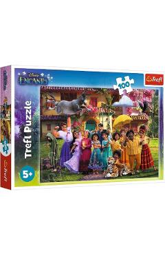 Puzzle 100. Disney: Magia din Encanto