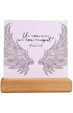 Calendar de birou permanent cu suport de lemn: New Beginnings