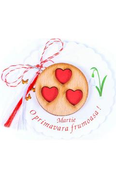Martisor insigna din lemn: Trei inimi