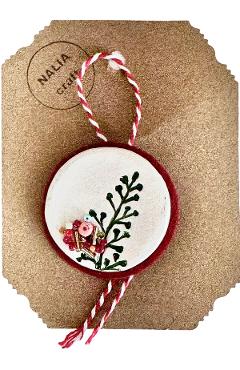 Brosa lut. Martisor: Primavara