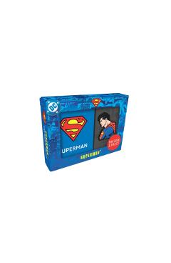 DC Comics: Superman Tiny Book and Pin Set -