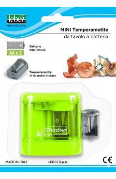 Ascutitoare cu baterii. Verde